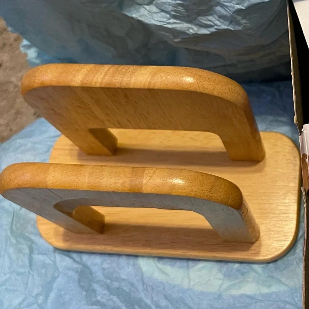 Beechwood Napkin or letter Holder - Picture 1 of 3